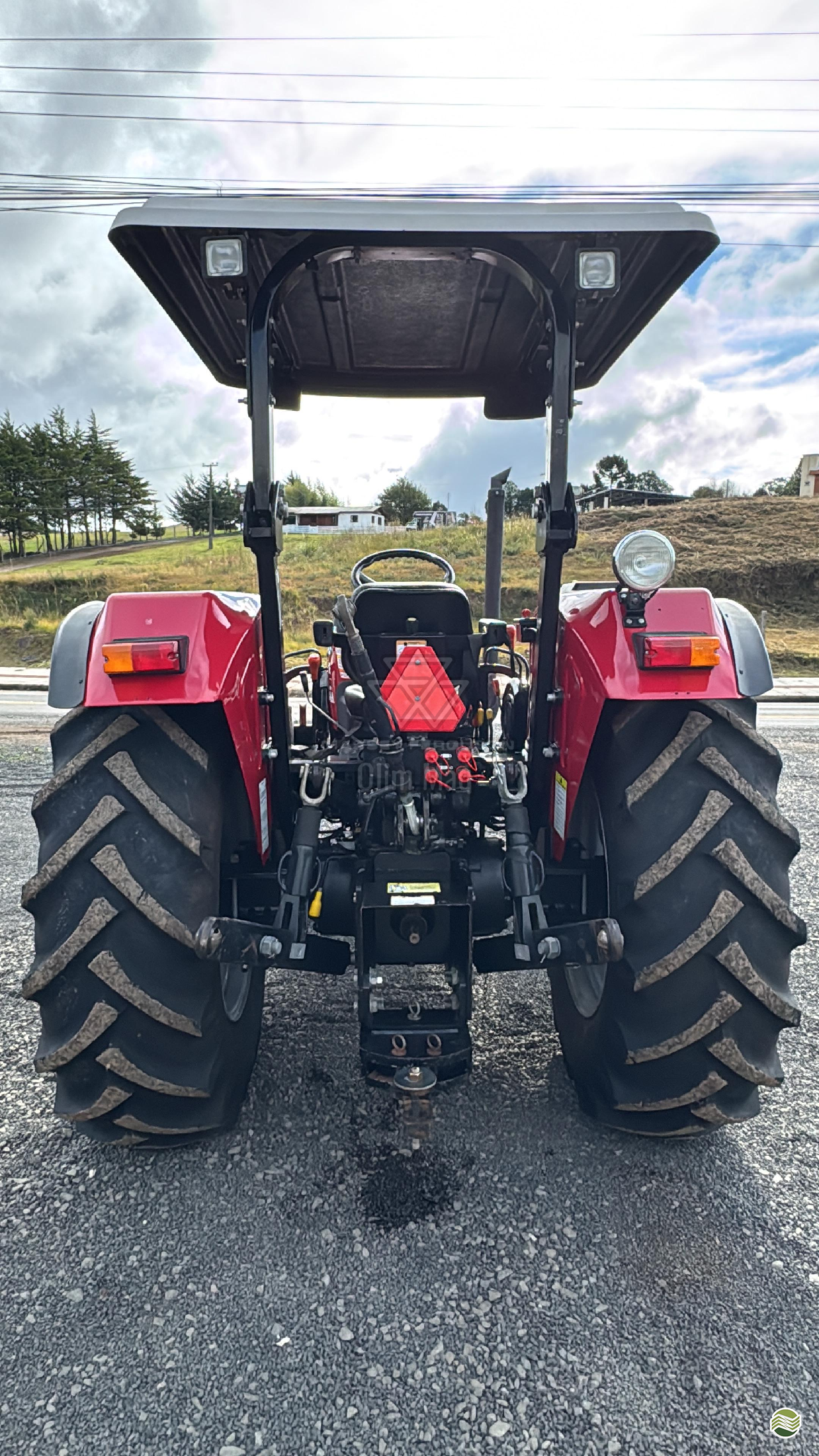 TRATOR YANMAR SOLIS 90 Tração 4x4 Olim Maq - Massey ARARANGUA SANTA CATARINA SC